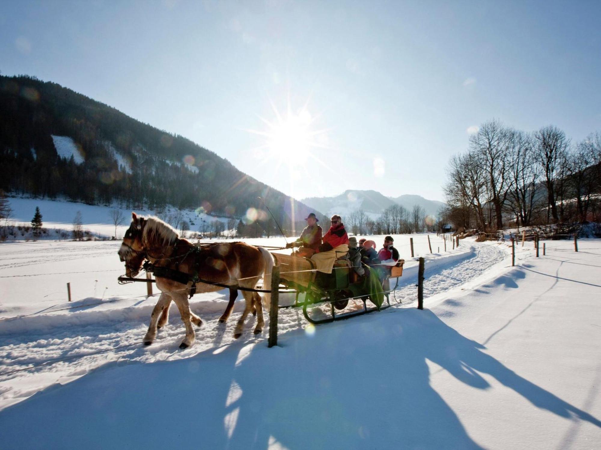 Chalet In Hohentauern With Sauna Near Ski Area Villa ภายนอก รูปภาพ